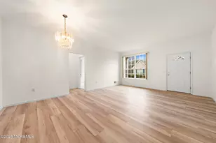 33 Deer Chase Ln, Lakewood, NJ 08701 - Photo 5