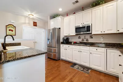 24 Pond View Circle, Barnegat, NJ 08005 - Photo 13