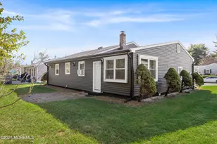 1074 Edgebrook Dr S, Toms River Township, NJ 08757 - Photo 23