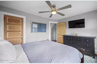 50 Waverly Place, Red Bank, NJ 07701 - Photo 25