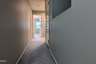 53 Thorne Ln, Matawan, NJ 07747 - Photo 13