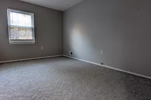 53 Thorne Ln, Matawan, NJ 07747 - Photo 11