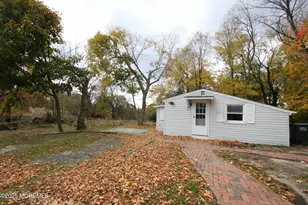 58 Monmouth Rd, Eatontown, NJ 07724 - Photo 19