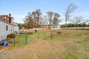 8 Knox Blvd, Neptune Township, NJ 07753 - Photo 23