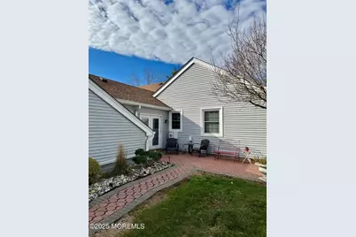 56 Largo San Nicola #A, Freehold, NJ 07728 - Photo 7