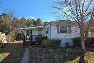 35 Boxwood Dr, Jackson, NJ 08527 - Photo 1