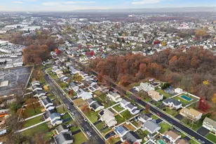 155 Zwolak Ct, South Plainfield, NJ 07080 - Photo 7