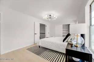 34 Portland Pl, Morganville, NJ 07751 - Photo 21