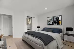 34 Portland Pl, Morganville, NJ 07751 - Photo 25