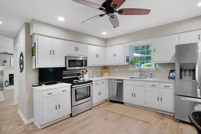 1360 Zeppelin Avenue, Whiting, NJ 08759 - Photo 21