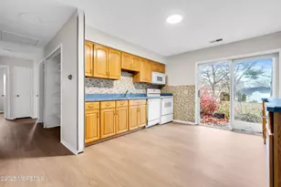 33 Poinsetta Ct, Lakewood, NJ 08701 - Photo 15