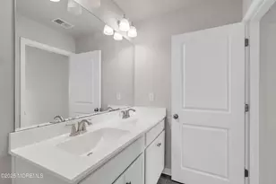 19 Katherine Dr, Burlington, NJ 08016 - Photo 9