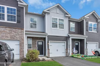 19 Katherine Drive, Burlington, NJ 08016 - Photo 1