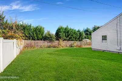 67 Victoria Place, Red Bank, NJ 07701 - Photo 27