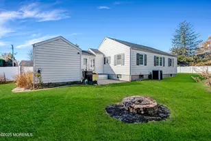 67 Victoria Pl, Red Bank, NJ 07701 - Photo 29