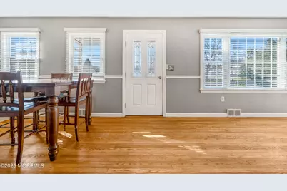 67 Victoria Place, Red Bank, NJ 07701 - Photo 7