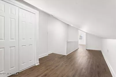 229 Elm Avenue, Woodlynne, NJ 08107 - Photo 37