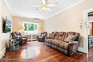 214 Cliftwood Rd, Oakhurst, NJ 07755 - Photo 9