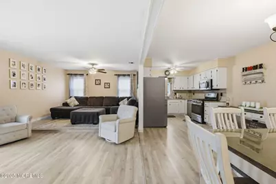 11 Oak Glen Road, Toms River Township, NJ 08753 - Photo 7