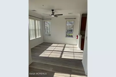 211 Mill Pond Way #25, Eatontown, NJ 07724 - Photo 11