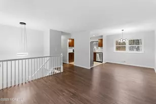 17 Walter Dr, Jackson, NJ 08527 - Photo 3