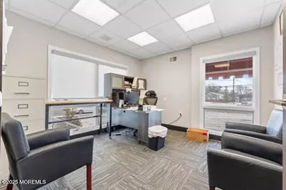 100 W Pond Road, Perth Amboy, NJ 08862 - Photo 15