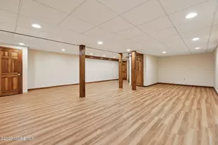 8 Aspen Ct, Holmdel, NJ 07733 - Photo 43