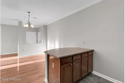 325 Regency Place, Woodbridge Township, NJ 07095 - Photo 15