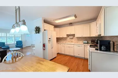 138 10th Avenue, Seaside Park, NJ 08752 - Photo 5