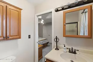 342 Colts Neck Rd, Farmingdale, NJ 07727 - Photo 25