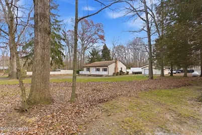 342 Colts Neck Road, Farmingdale, NJ 07727 - Photo 5
