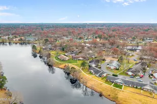 588A Lake Point Dr, Lakewood, NJ 08701 - Photo 39