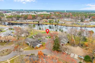 588A Lake Point Dr, Lakewood, NJ 08701 - Photo 25