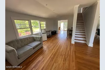 421 W Lincoln Avenue, Oakhurst, NJ 07755 - Photo 5