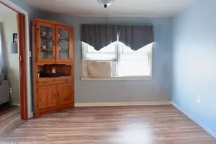 923 Woodland Ave, Wall Township, NJ 07719 - Photo 5