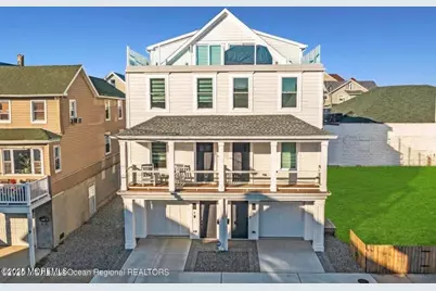7 Center Street #June, Sea Bright, NJ 07760 - Photo 1
