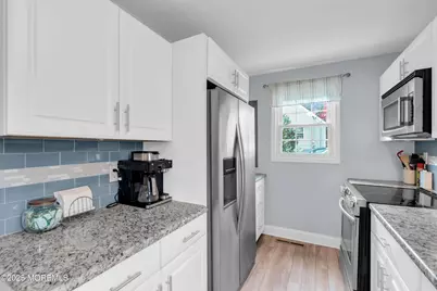 327 Iroquois Drive, Brick, NJ 08724 - Photo 9