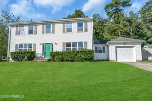 120 Mountainview Dr, Lakewood, NJ 08701 - Photo 1