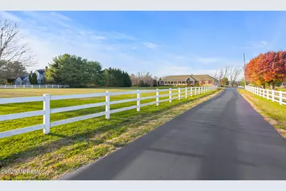 257 Long Swamp Road, New Egypt, NJ 08533 - Photo 9