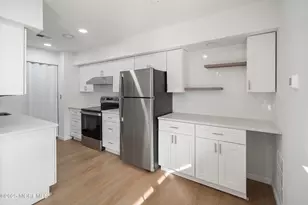 4 Hawaii Ct, Matawan, NJ 07747 - Photo 5