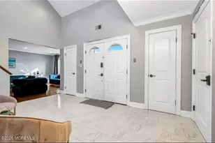 28 Musket Ln, Eatontown, NJ 07724 - Photo 5