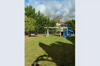 28 Musket Lane, Eatontown, NJ 07724 - Photo 3