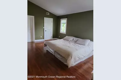 28 Musket Lane, Eatontown, NJ 07724 - Photo 11