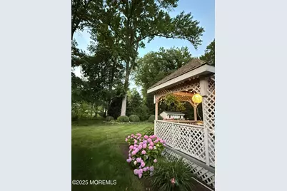 40 Brookside Lane, Little Silver, NJ 07739 - Photo 41