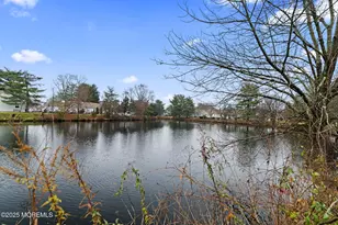 84 Parkway Dr, Freehold, NJ 07728 - Photo 3