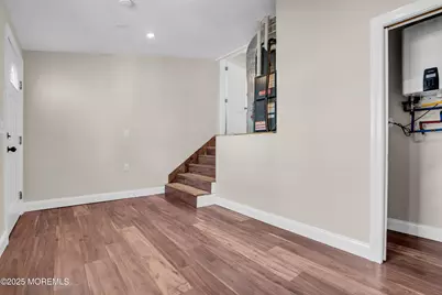 113 W Roberts Avenue, Wildwood, NJ 08260 - Photo 15