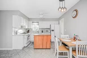 1001 Painter Point, Lanoka Harbor, NJ 08734 - Photo 21