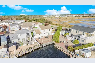 1001 Painter Pt, Lanoka Harbor, NJ 08734 - Photo 11