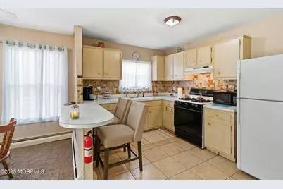 31 Charlotteville Drive S, Toms River Township, NJ 08757 - Photo 15