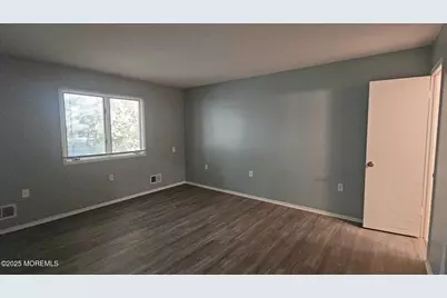 1700 Nj 37 W #121-02, Toms River Township, NJ 08757 - Photo 7